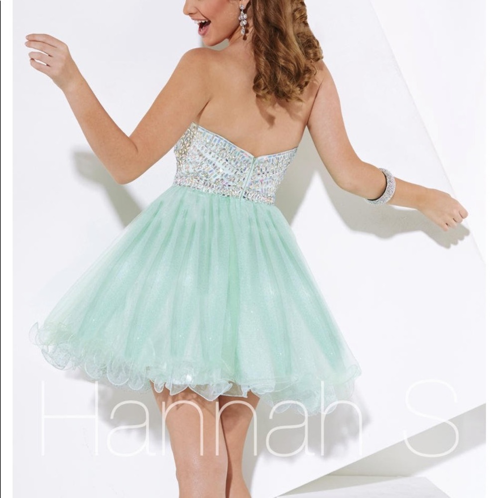 Hannah S homecoming dress